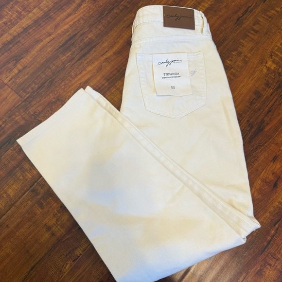 Carly Jean Topanga Boyfriend Jeans – Sea Salt, Size 5 (NWT) - Picture 5 of 7